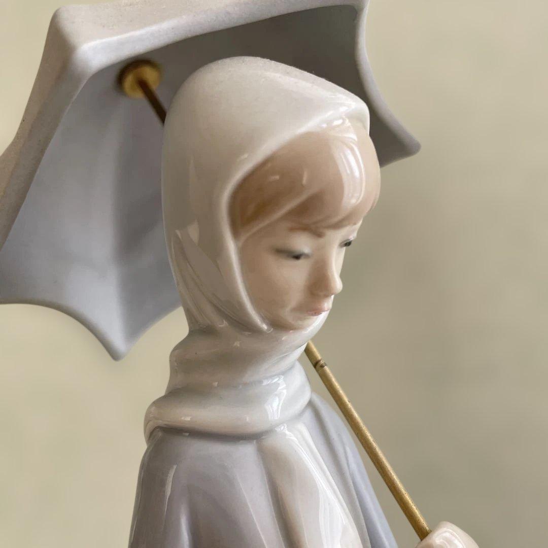 リヤドロ　LLADRO 傘を持つ少女とガチョウ