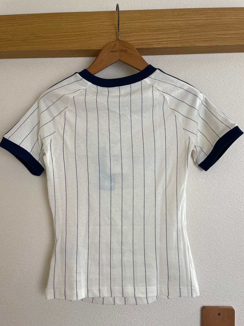アディダス W GRAPHIC CALI TEE ショートスリーブ JC7705