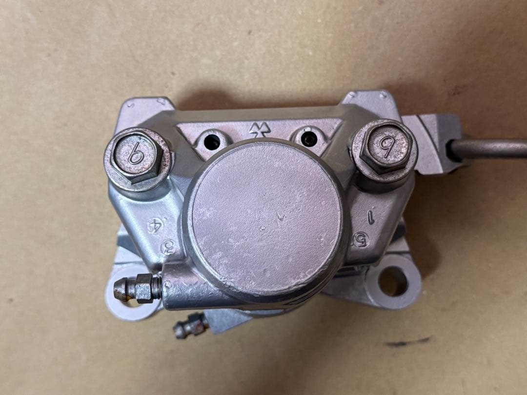 4HM XJR400 純正　ブレンボ　マスターシリンダー　キャリパー　セット
