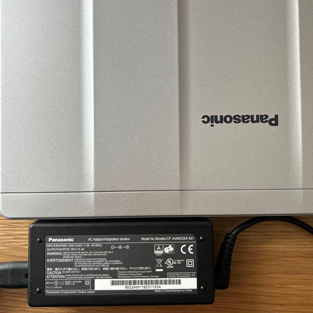 Panasonic Let’s note CF-SV1