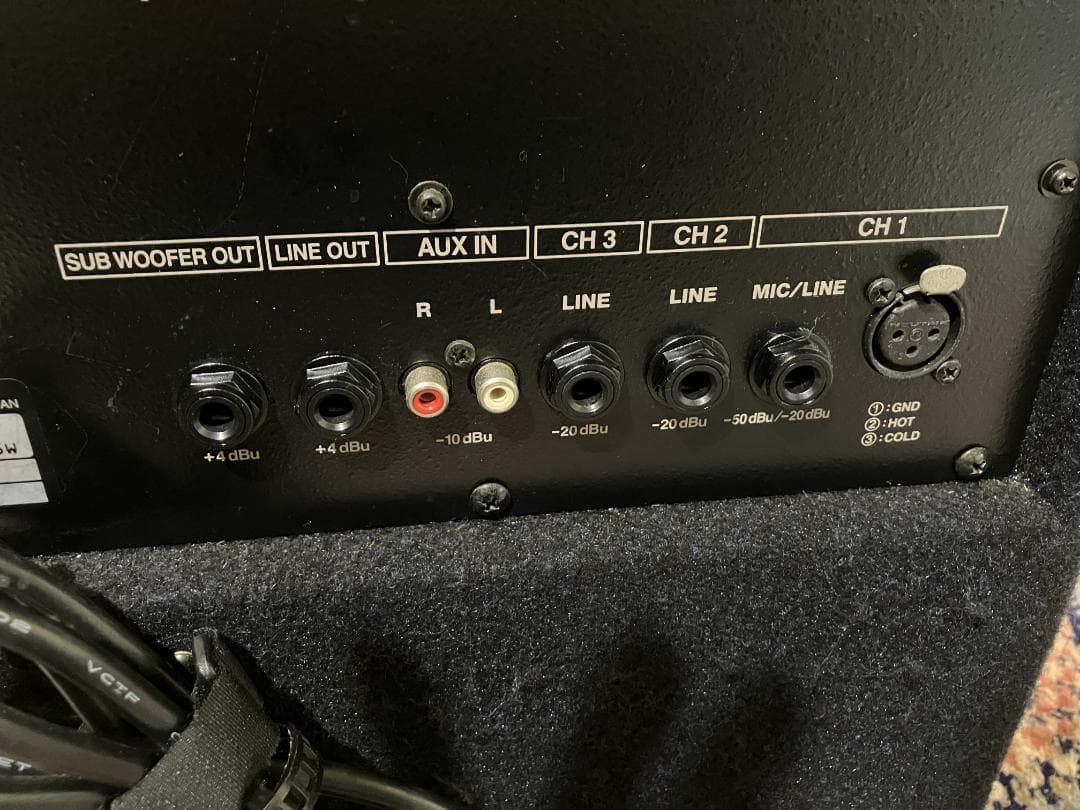 Roland KC-60 定格40W出力 実用中古 価格応談