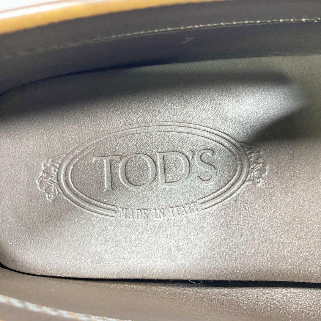 【極美品】TOD'S ゴンミーニ Tビット ドライビングシューズ 26.0cm