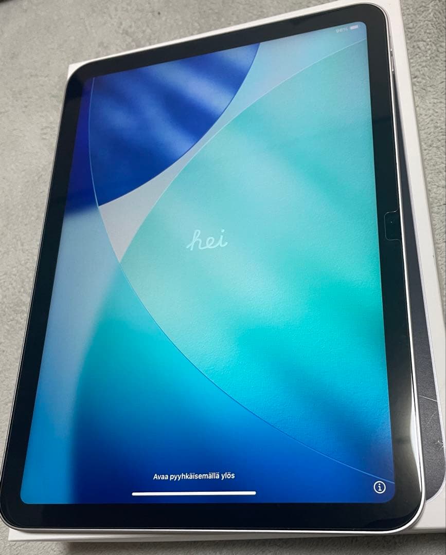 美品 Apple iPad 第10世代 64GB Wi-Fi シルバー 箱あり