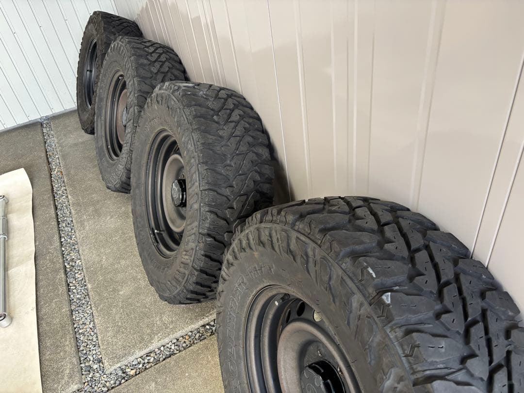 150プラド 285/70R17 ジオランダー g003 引取り値下げ