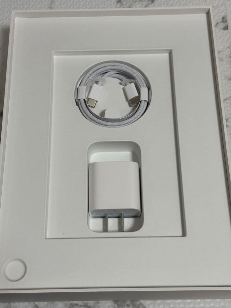 iPad A16 11世代 128GB WiFi 本体 ブルー 新品