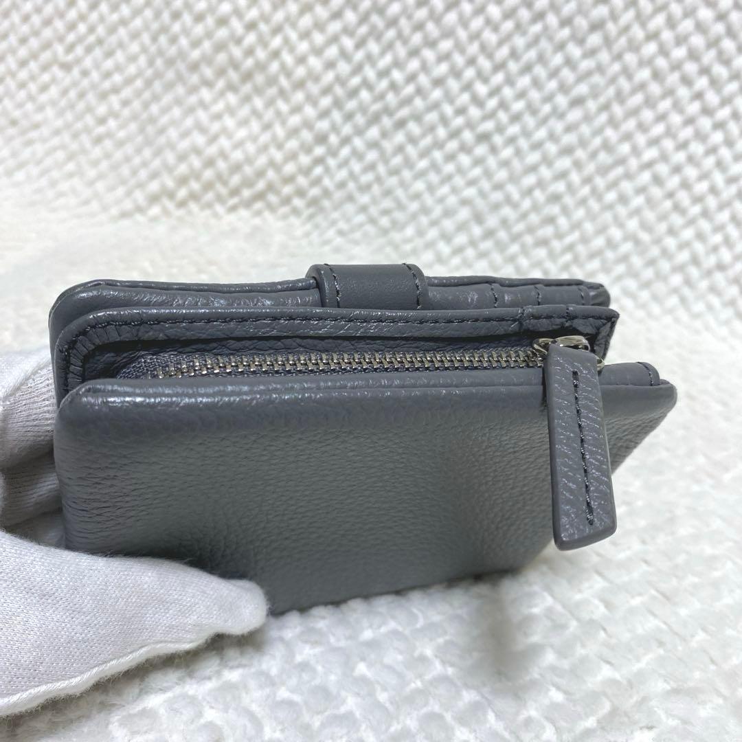 e'zum 様 未使用級】ear イアパピヨネ コンチョ 二つ折り財布