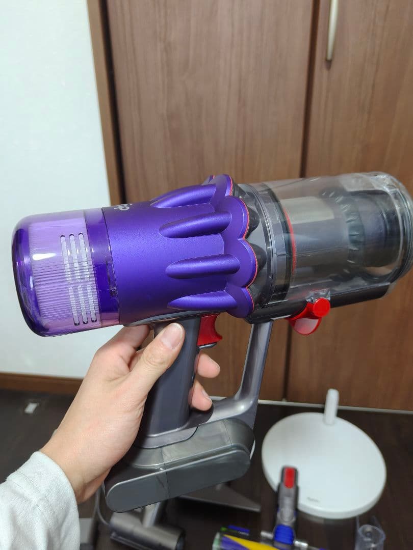 Dyson デジタルスリムフラフィsv18