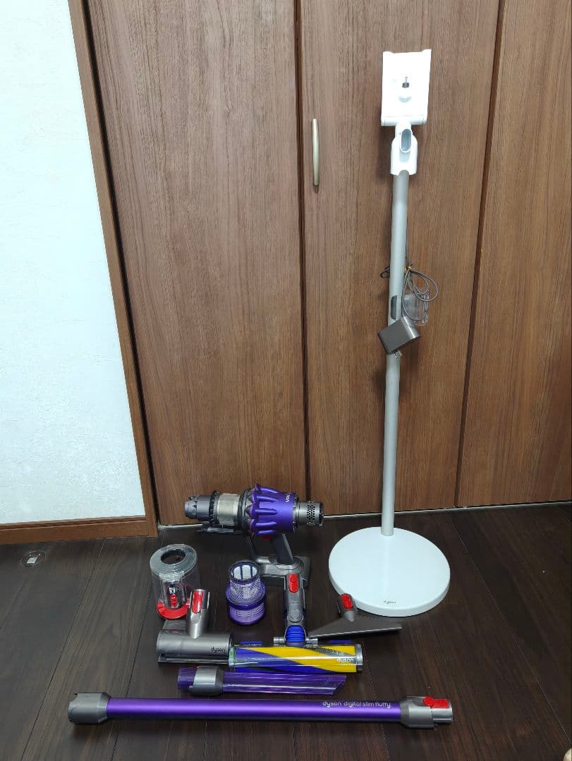 Dyson デジタルスリムフラフィsv18