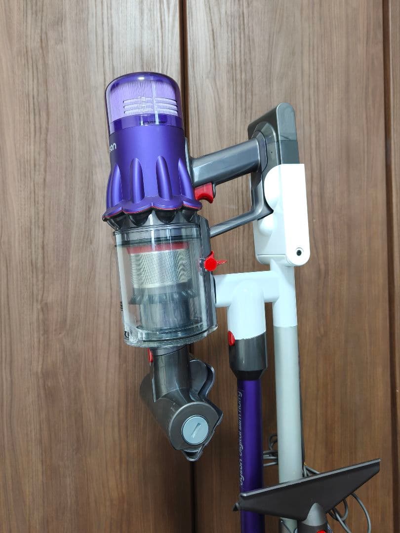Dyson デジタルスリムフラフィsv18