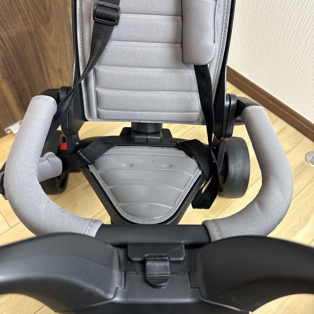 doona ドゥーナ Liki Trike 折りたたみ三輪車 グレー　美品