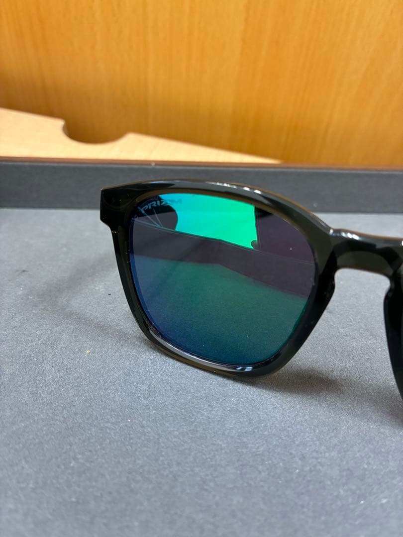 オークリー　OO9507D Olive Ink PRIZM Jade 偏光
