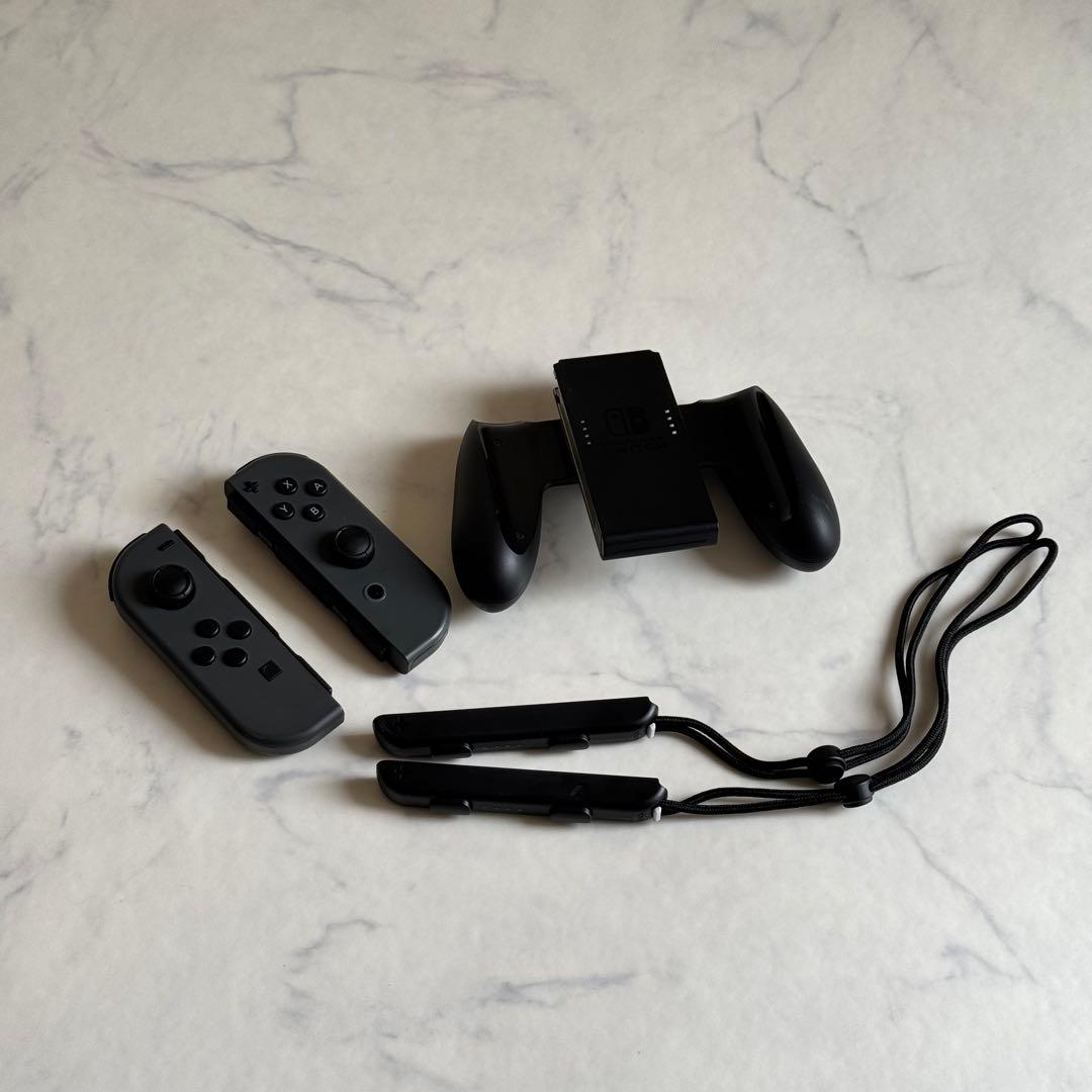 【美品】Nintendo Switch 本体 グレー ジョイコン付き