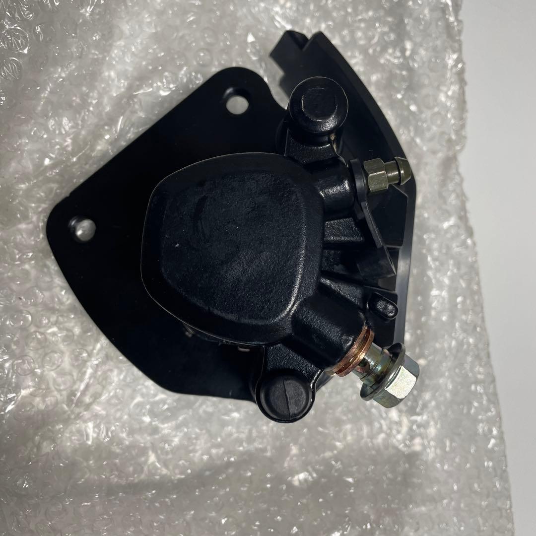 GS400用キャリパー新品
