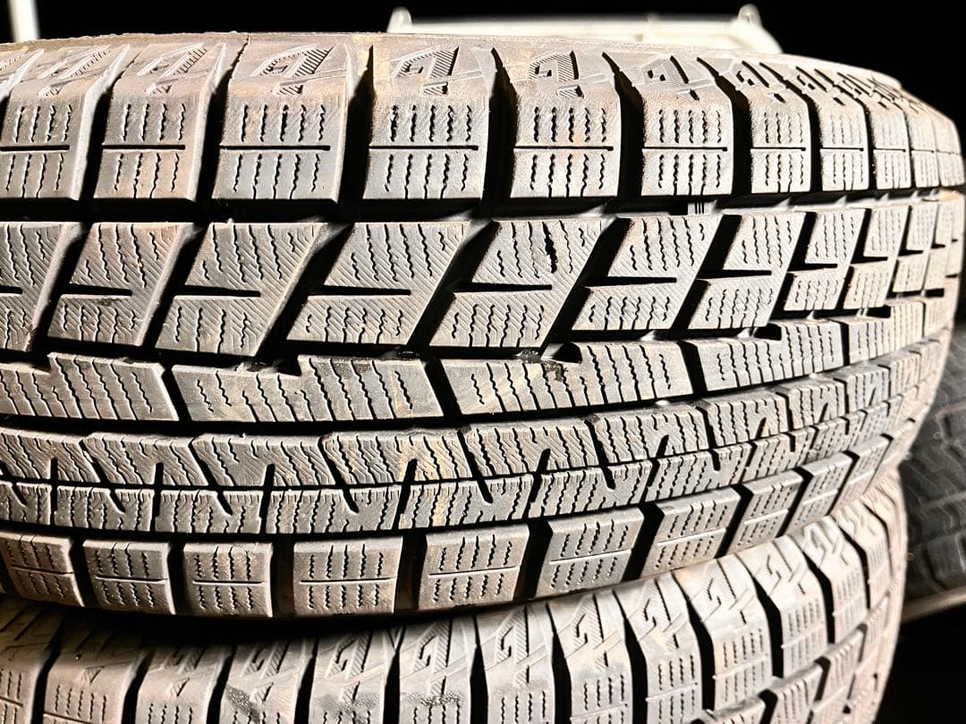 165/65R14 YOKOHAMA スタッドレス　4本セット