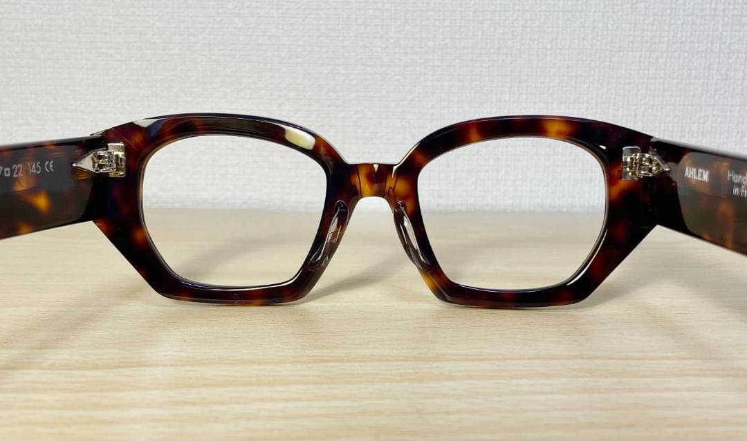 AHLEM CONSTANTINE / LIGHT TURTLE 訳あり商品