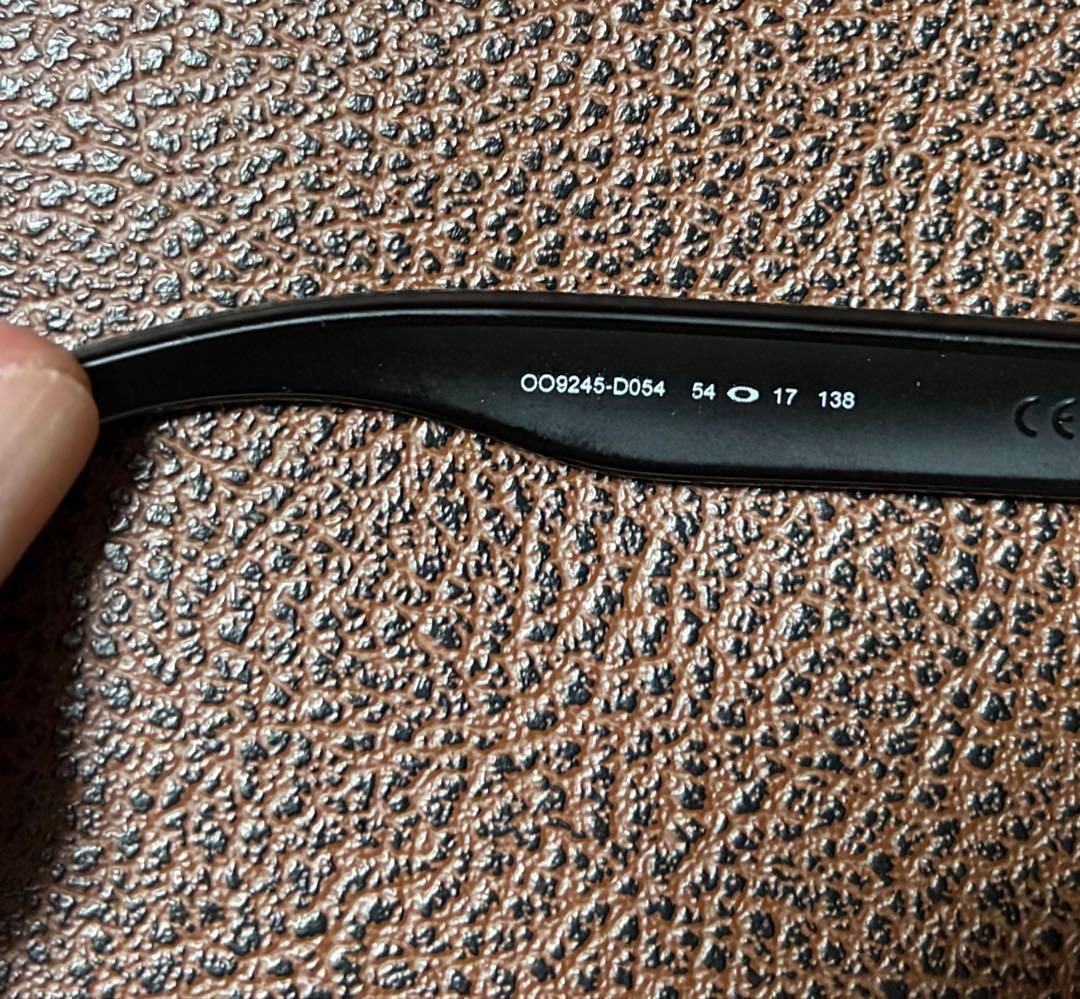 Oakleyオークリーサングラス　frogskinsフロッグスキン