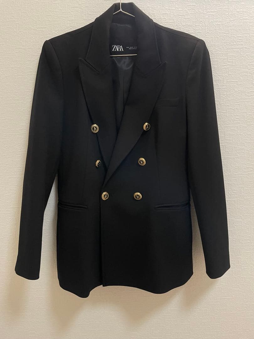 ZARA 黒 テーラードジャケット ダブルブレスト　アウター