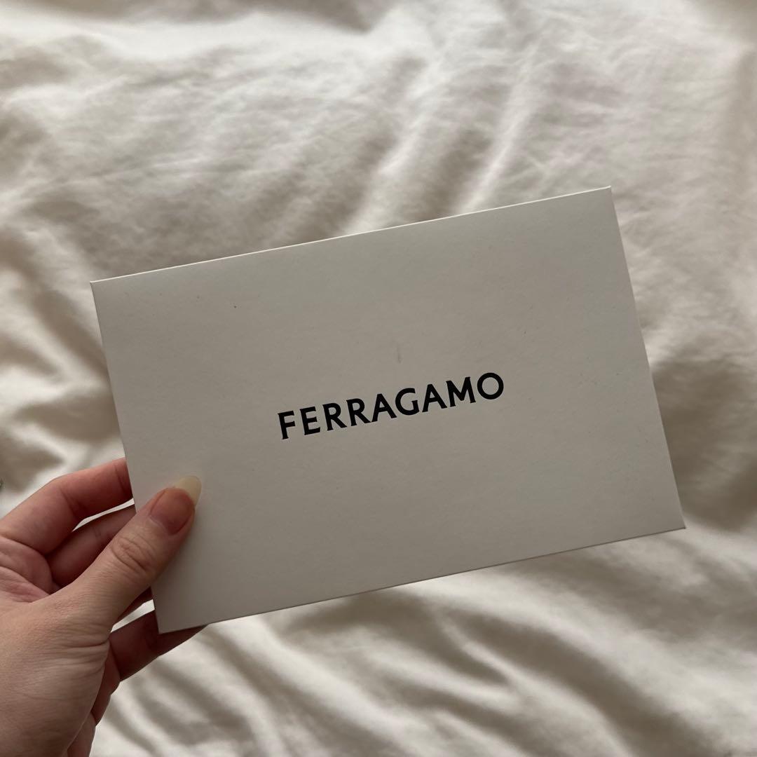 【箱入り】Ferragamo ブラックリボン ヘアバンド