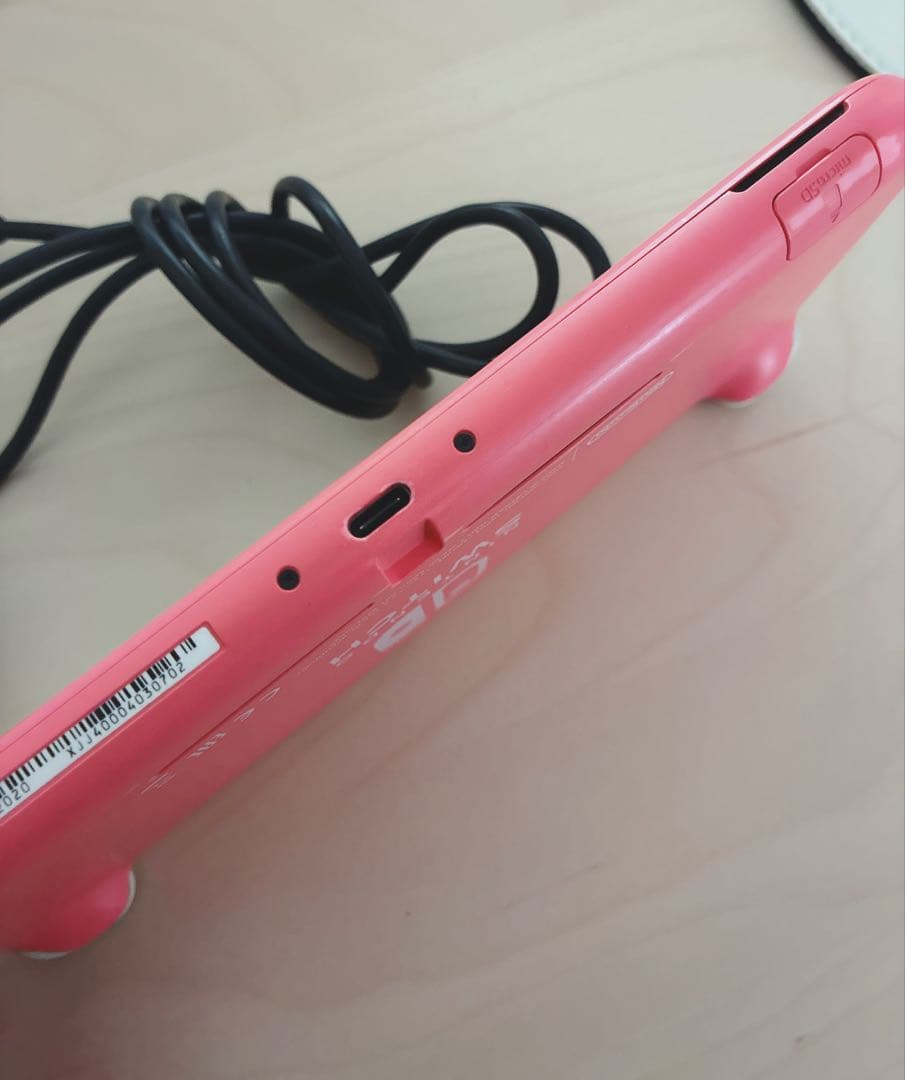 ジャンク品 任天堂Switch Lite コーラル ピンク 本体　スイッチライト