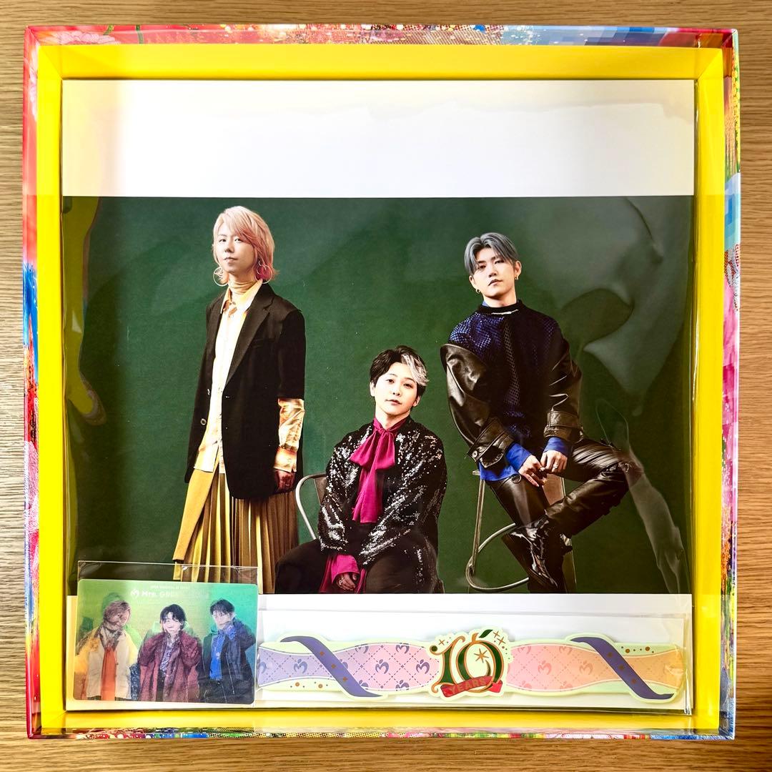 Mrs. GREEN APPLE 10 COMPLETE BOX　ポスター付き