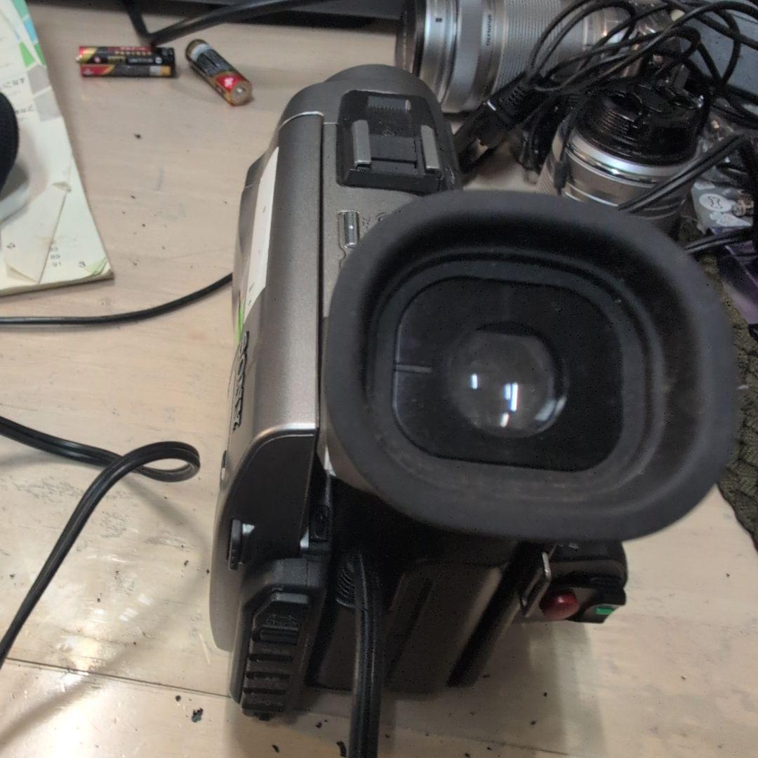 SONY ハンディーカム　DCR-TRV7