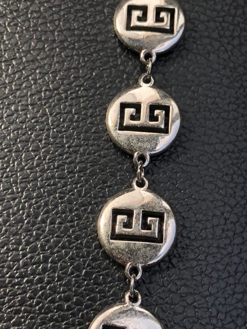 アクセサリー Vintage GIVENCHY Logo Coin Necklace