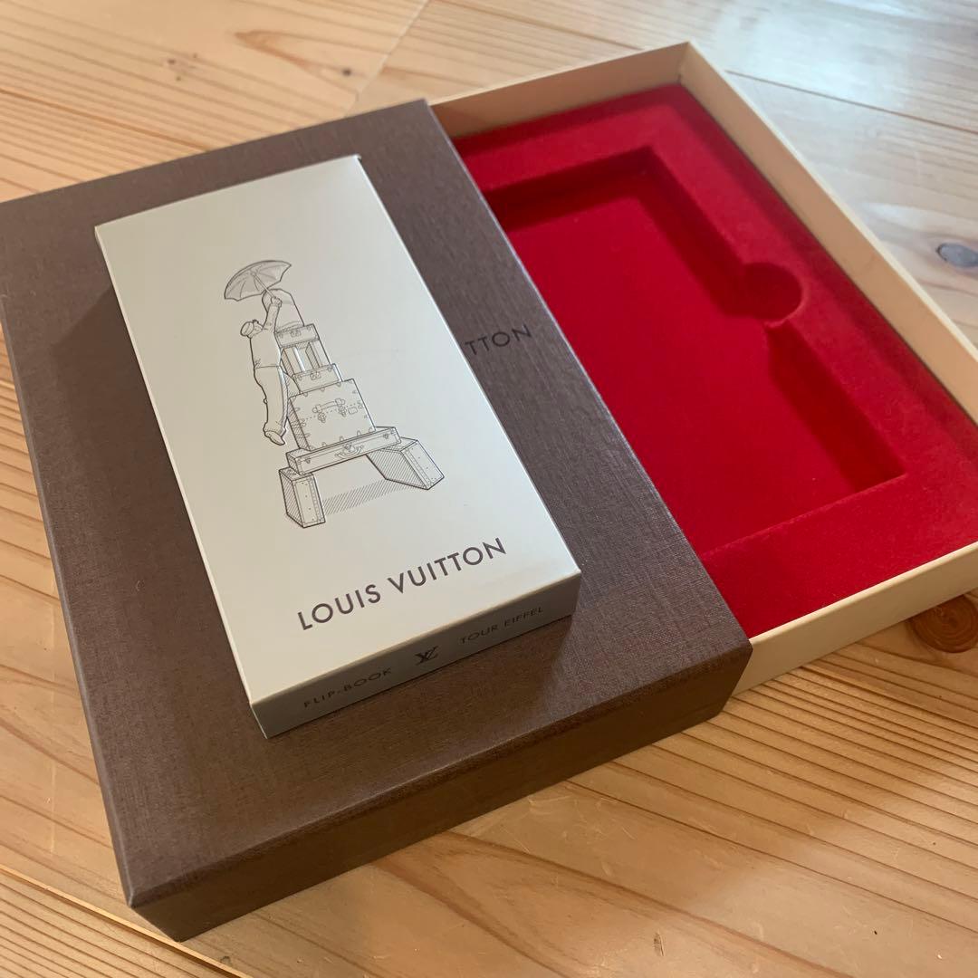 LOUIS VUITTON ルイヴィトン　FLIP-BOOK　トランクタワー
