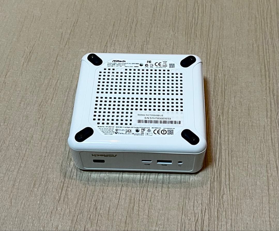 [ミニPC Windows]Beebox N3150 ディスク/メモリ付