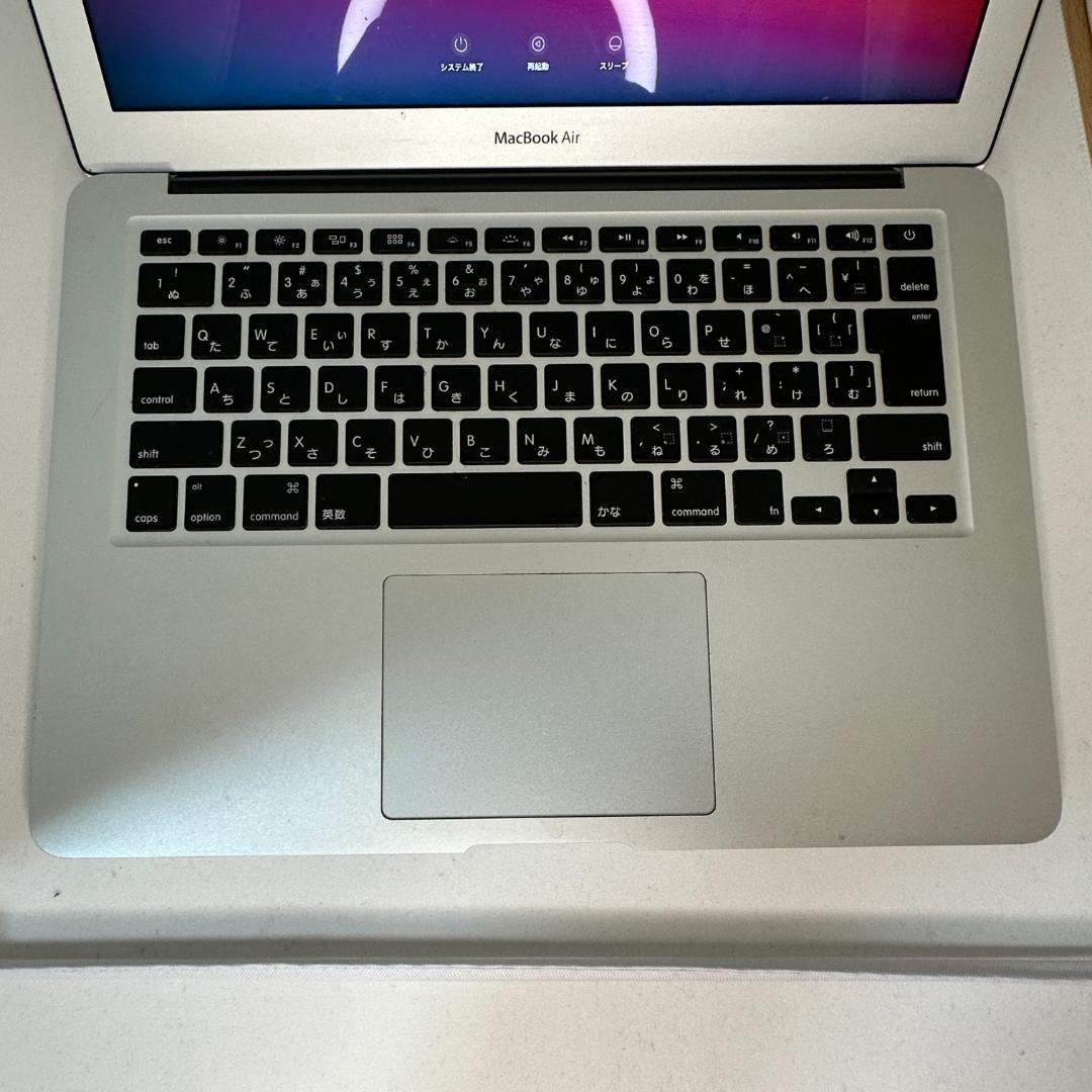 MacBook Air 13インチ 256GB 4GB Mid 2013