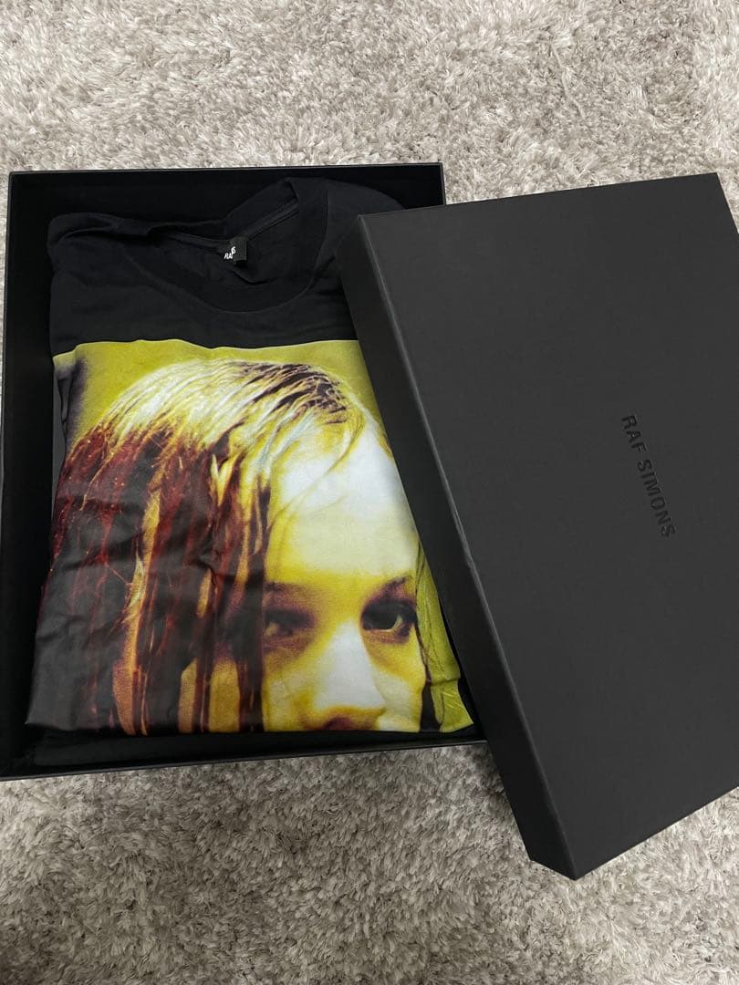 激レア　ラフシモンズ　2018クリスチーネf Tシャツ アーカイブ