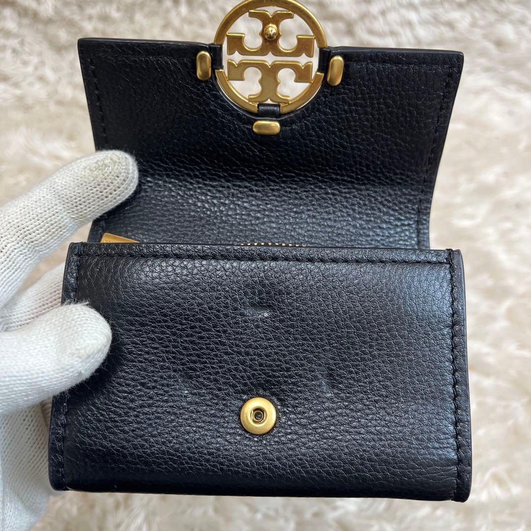 トリーバーチ　TORY BURCH 二つ折り財布　ミニ　金具　レザー　ブラック