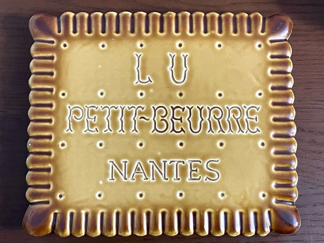 LU ビスケット　Petit Beurre 陶器　鍋敷き　プレート
