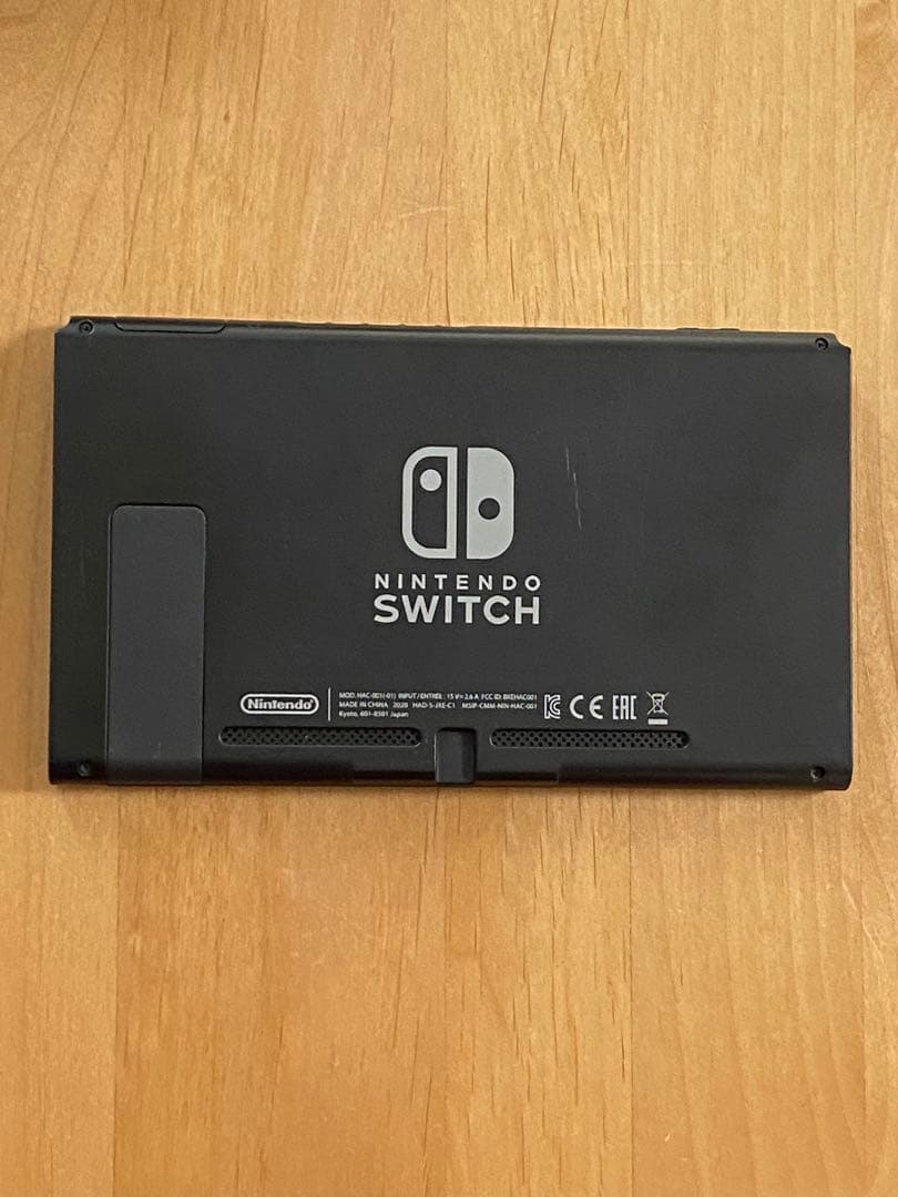 美品　Nintendo Switch 本体　2020年製
