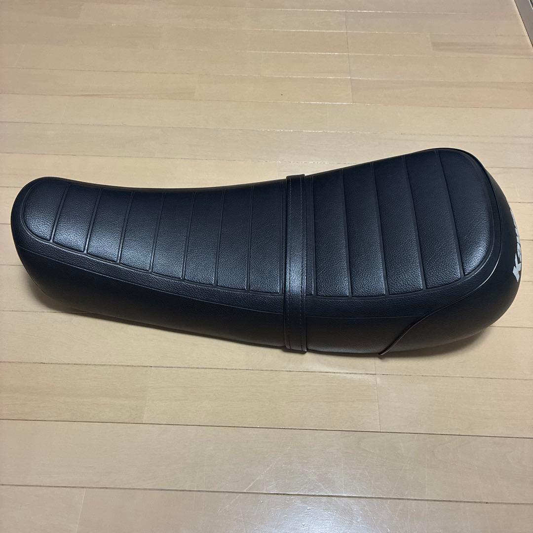 カワサキ250trノーマルシート