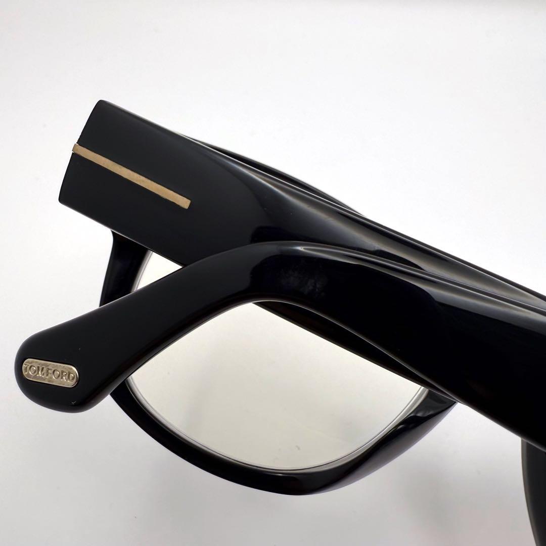 TOM FORD TF5040-F 001 黒 眼鏡 芸能人着用モデル