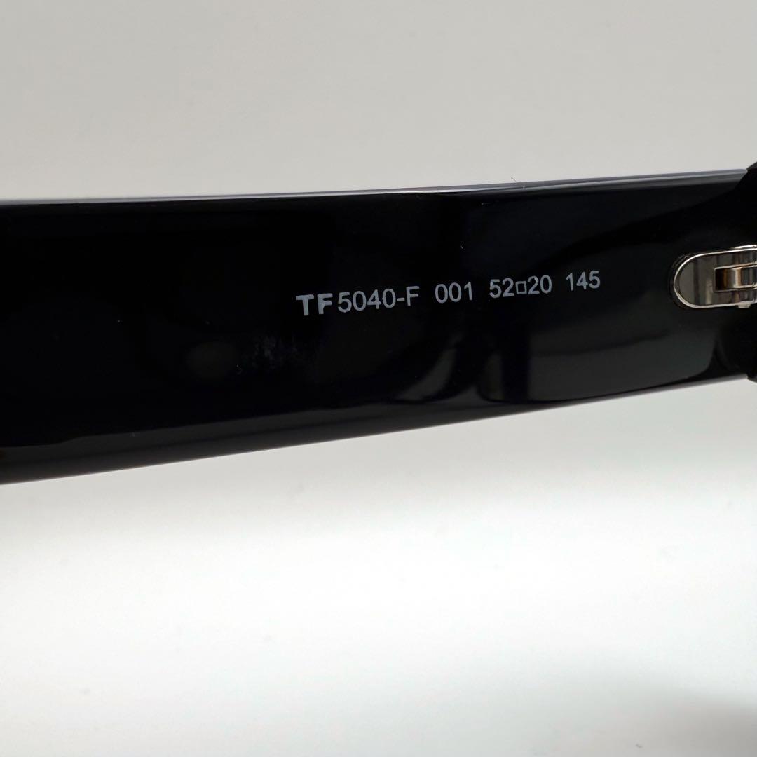 TOM FORD TF5040-F 001 黒 眼鏡 芸能人着用モデル