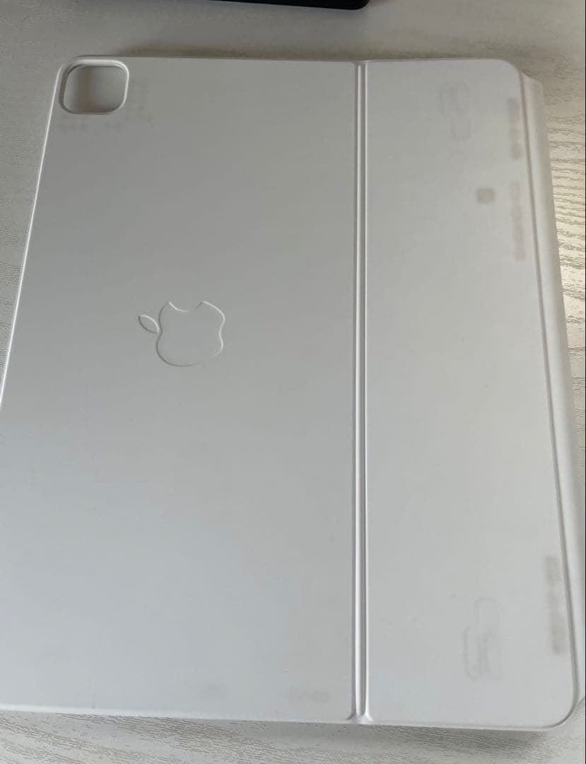 Apple iPad Pro 第5世代 12.9インチ キーボード付