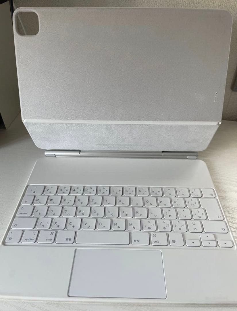 Apple iPad Pro 第5世代 12.9インチ キーボード付