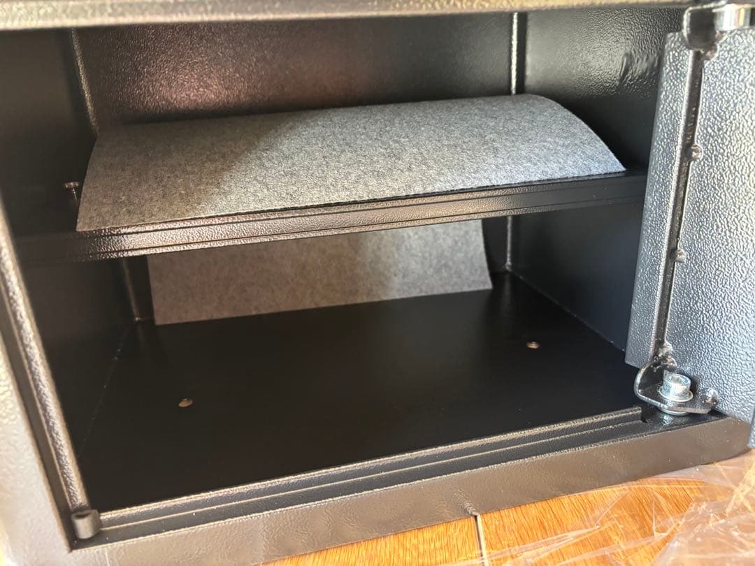 NATRKE 電子金庫 テンキー式 緊急キー付 新品