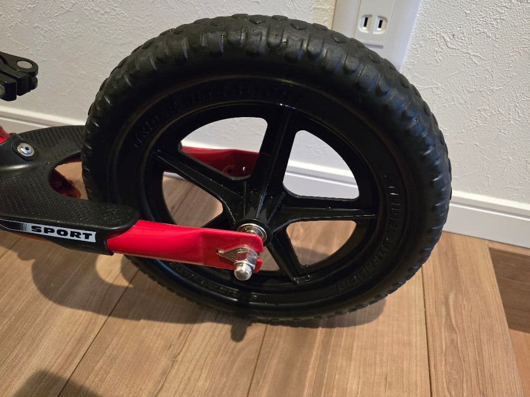 STRIDER ストライダー レッド