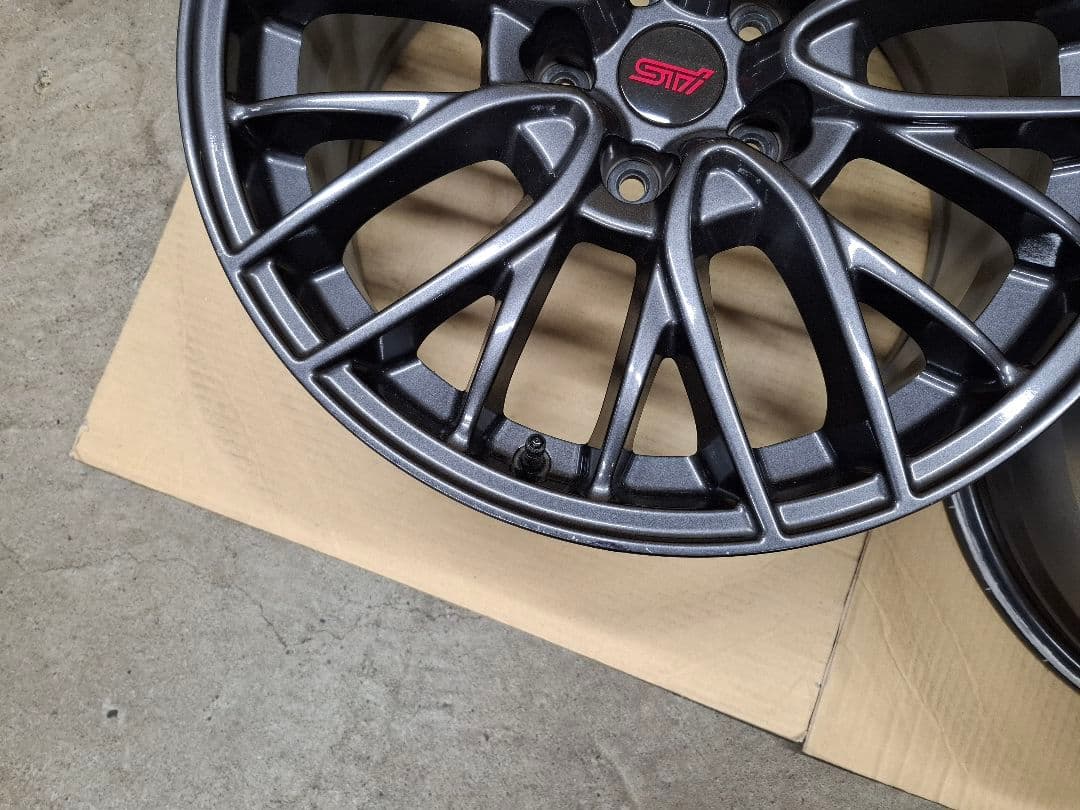 【美品】スバル WRX STI 純正 18インチ 8.5J ホイール 4本