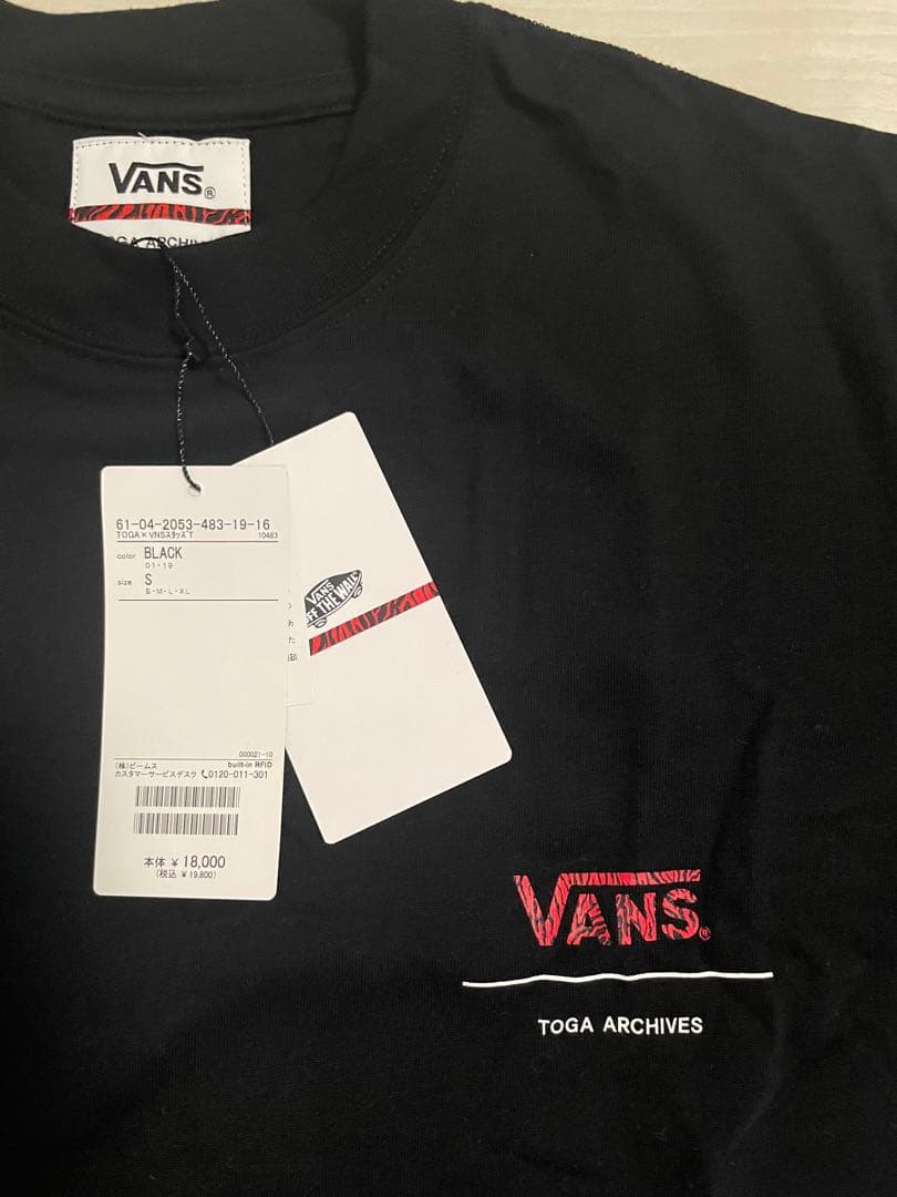 値下げVANS TOGA PULLA Tシャツ　2020SS 新品未使用
