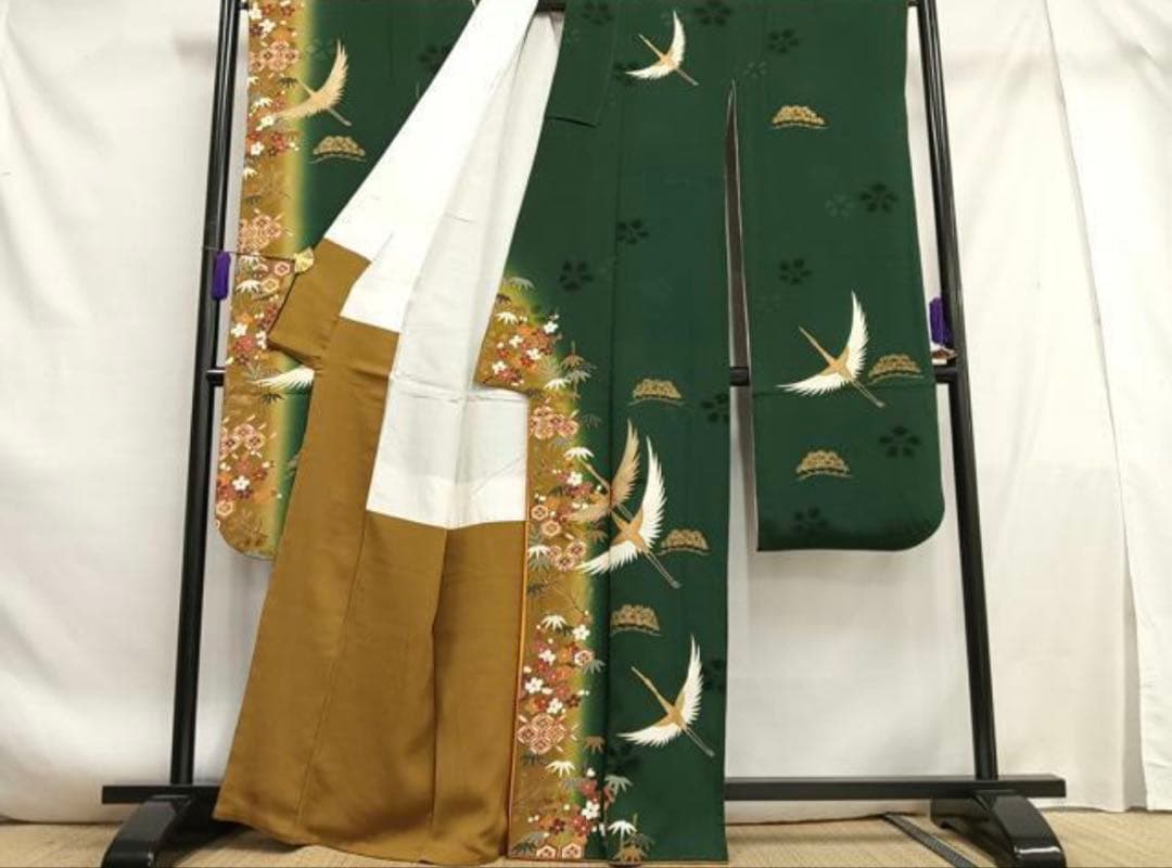 週末激安限定価格‼️ 鶴でかっこいい振袖‼️ ‼️フルセット‼️