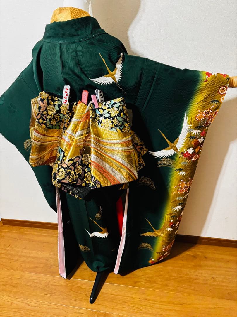 週末激安限定価格‼️ 鶴でかっこいい振袖‼️ ‼️フルセット‼️