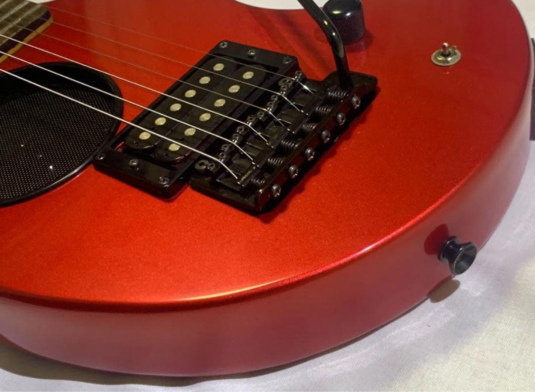 FERNANDES ZO-3 芸達者 メタリックレッド