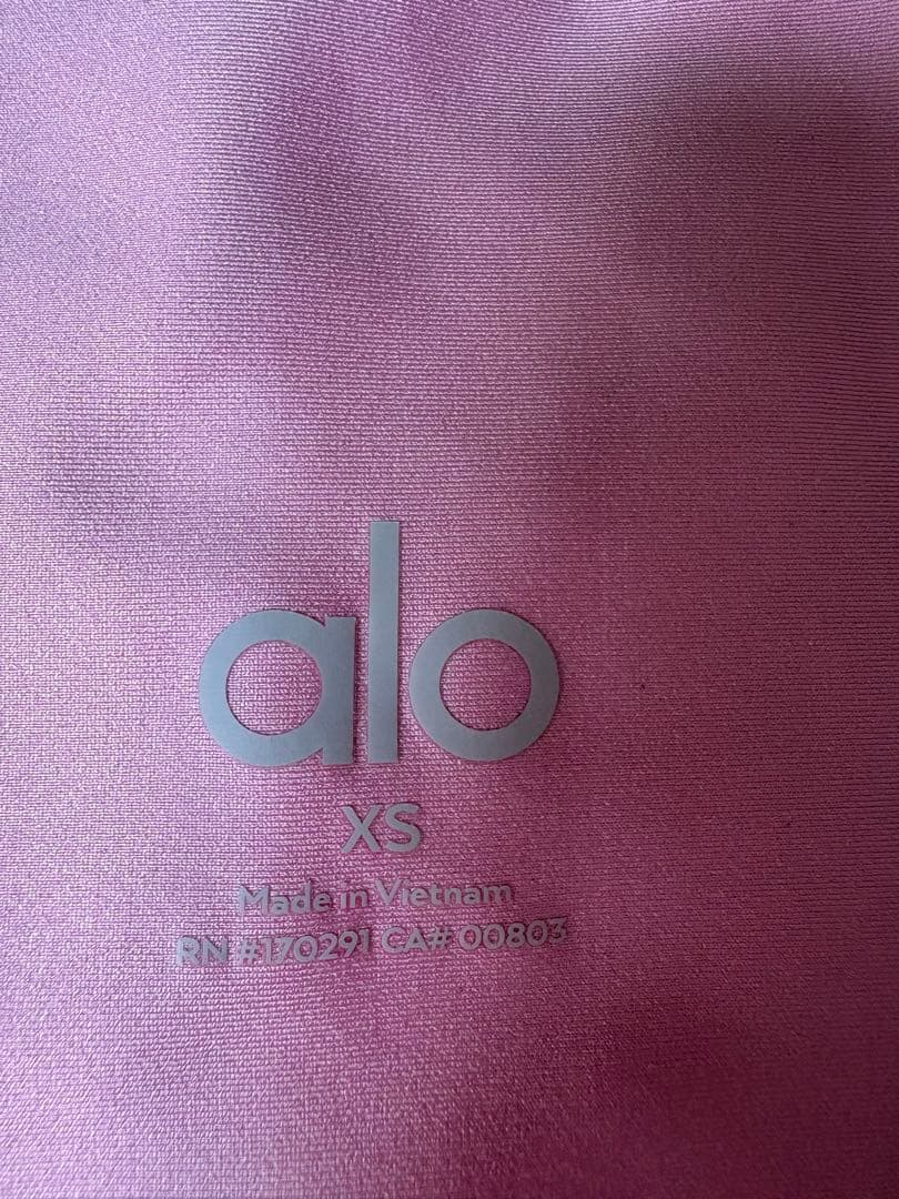 Alo ピンク レギンス　Airlift