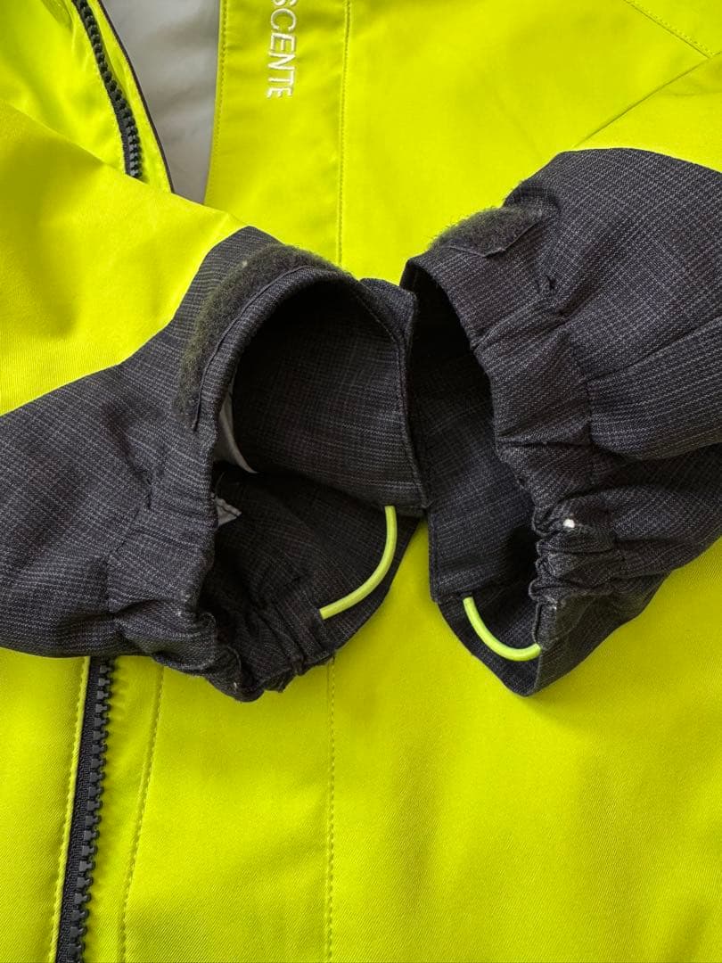 DESCENTE 子ども用スキーウェア セット