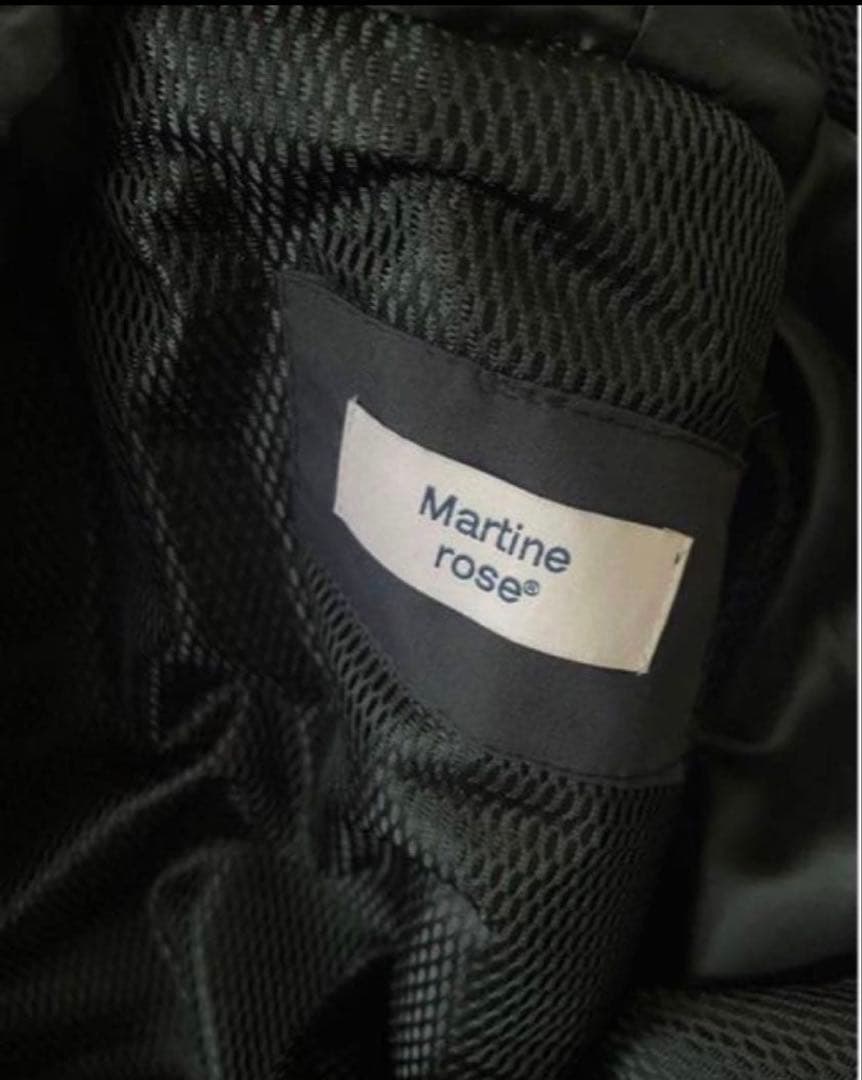 MARTINE ROSE Shrunken Jacket Travis着用