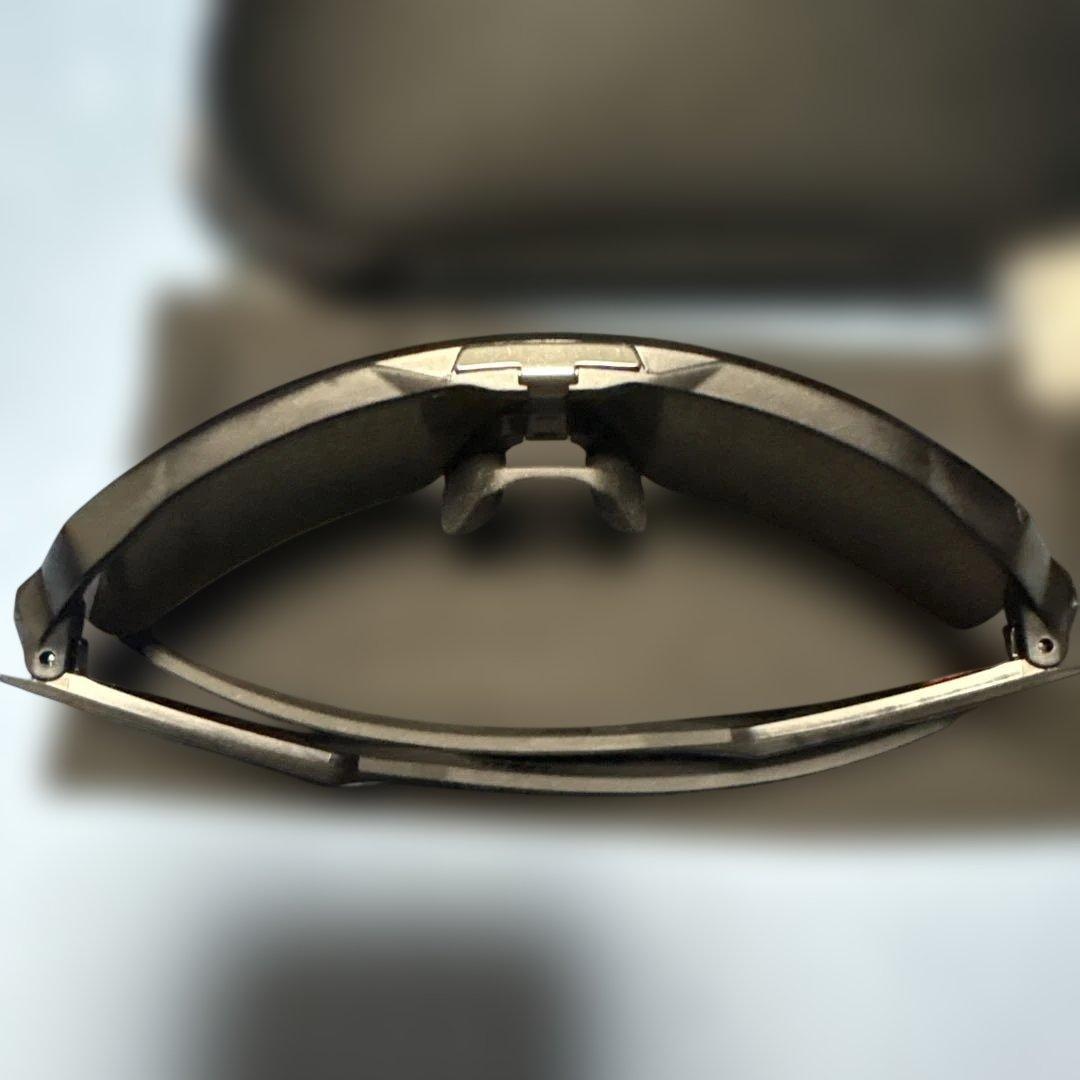 Oakley オークリースートロライト