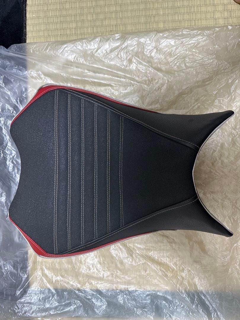CBR250RR ルイモトシート　フロントリアセット